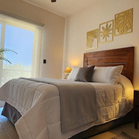 Suites Lomboy & Plaza San Jose del Cabo Bagian luar foto
