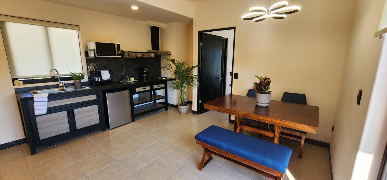 Suites Lomboy & Plaza San Jose del Cabo Bagian luar foto